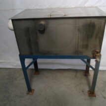Oil / Water Separator - Stainless Steel - Gravity Flow - 10 GPM