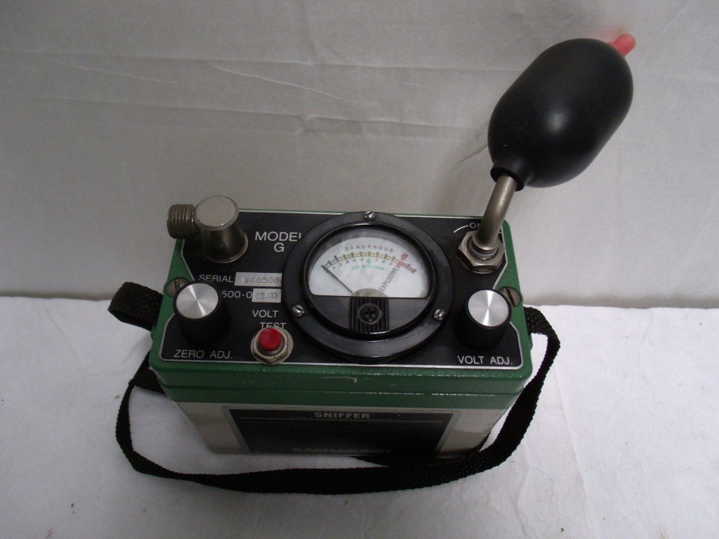 Bacharach - Combustible Gas Detector - Model G - Sniffer ...